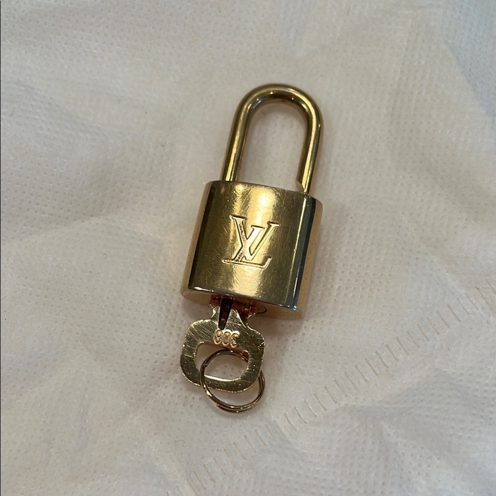 Louis Vuitton Gold Lock and Key #308
